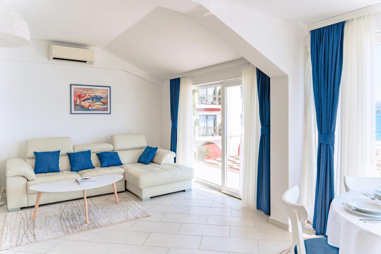 Seafront Apartments Tivat Exterior foto